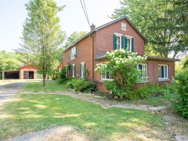 664 Monroe Avenue , Angola, NY 14006