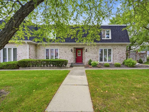 4501 N Wheeling Avenue, Unit 3-106, Muncie, IN 47304