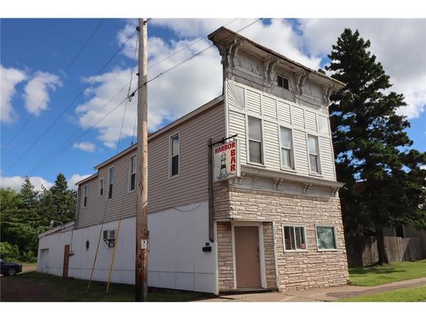 1222 Lake Shore Drive, Ashland, WI 54806