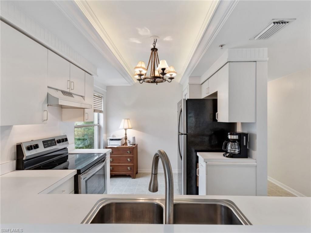 10261 Maddox Ln , Unit 513, Bonita Springs, FL 34135 Photo