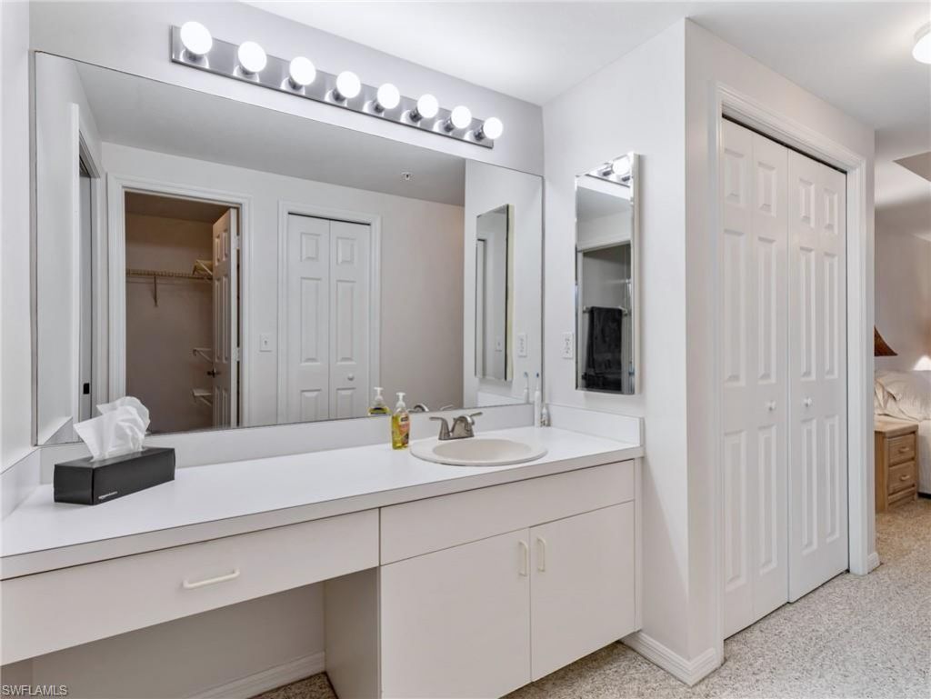 10261 Maddox Ln , Unit 513, Bonita Springs, FL 34135 Photo