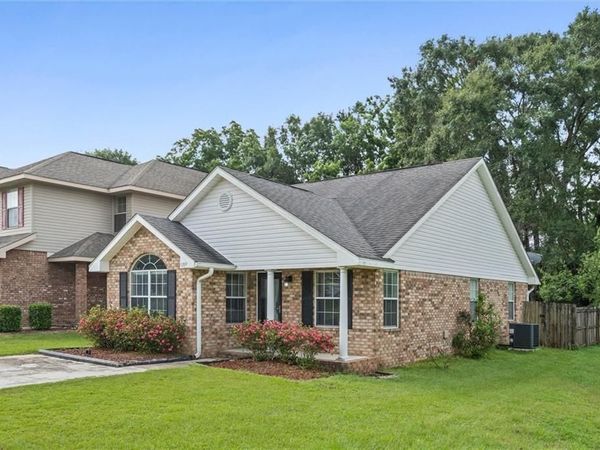 8109 Beretta Drive, Mobile, AL 36582