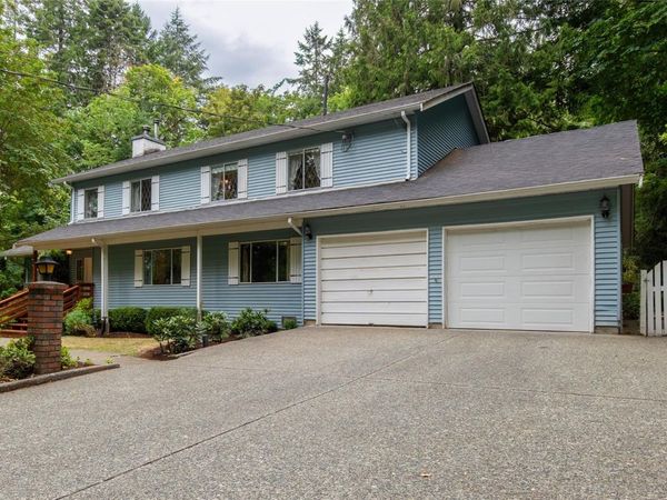 5262 Winchester Rd , Duncan, BC V9L 6G4