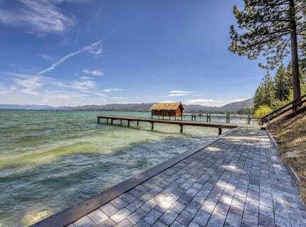 953 Lakeview Avenue, Unit 4, South Lake Tahoe, CA 96150 Photo