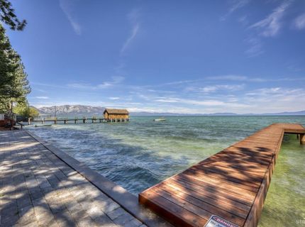 953 Lakeview Avenue, Unit 4, South Lake Tahoe, CA 96150 Photo