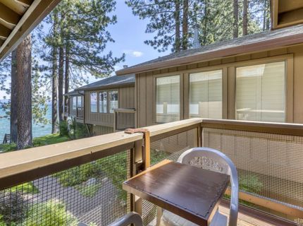 953 Lakeview Avenue, Unit 4, South Lake Tahoe, CA 96150 Photo