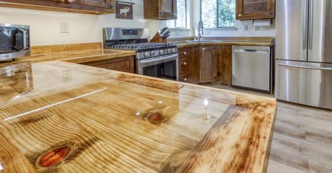953 Lakeview Avenue, Unit 4, South Lake Tahoe, CA 96150 Photo