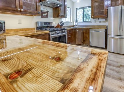 953 Lakeview Avenue, Unit 4, South Lake Tahoe, CA 96150 Photo