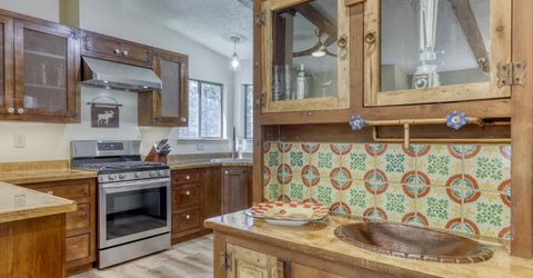 953 Lakeview Avenue, Unit 4, South Lake Tahoe, CA 96150 Photo