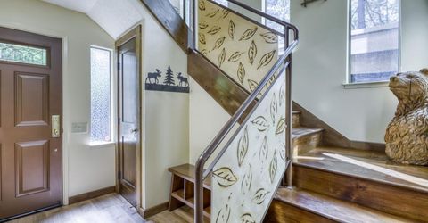 953 Lakeview Avenue, Unit 4, South Lake Tahoe, CA 96150 Photo