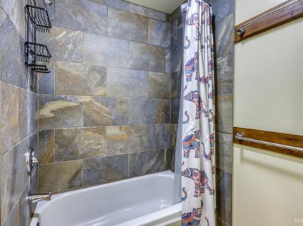 953 Lakeview Avenue, Unit 4, South Lake Tahoe, CA 96150 Photo