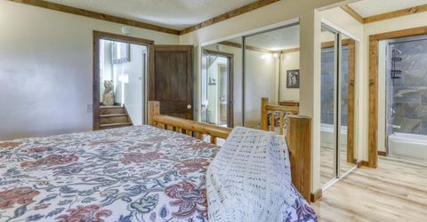 953 Lakeview Avenue, Unit 4, South Lake Tahoe, CA 96150 Photo