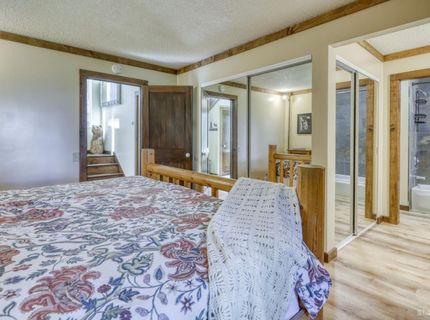 953 Lakeview Avenue, Unit 4, South Lake Tahoe, CA 96150 Photo