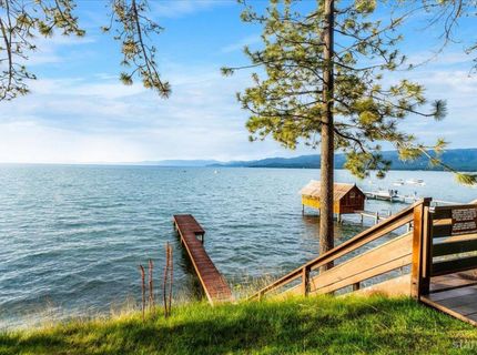 953 Lakeview Avenue, Unit 4, South Lake Tahoe, CA 96150 Photo