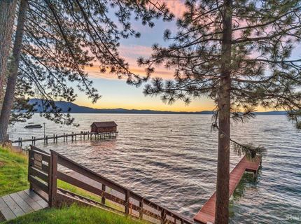 953 Lakeview Avenue, Unit 4, South Lake Tahoe, CA 96150 Photo
