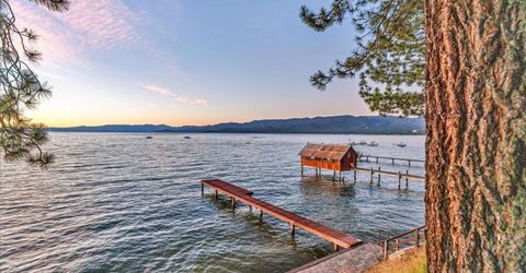 953 Lakeview Avenue, Unit 4, South Lake Tahoe, CA 96150 Photo