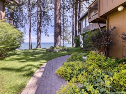 953 Lakeview Avenue, Unit 4, South Lake Tahoe, CA 96150 Photo