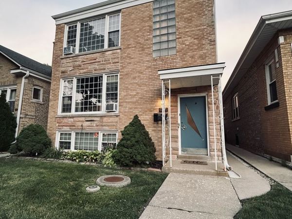 6345 W Raven Street, Unit 2, Chicago, IL 60646
