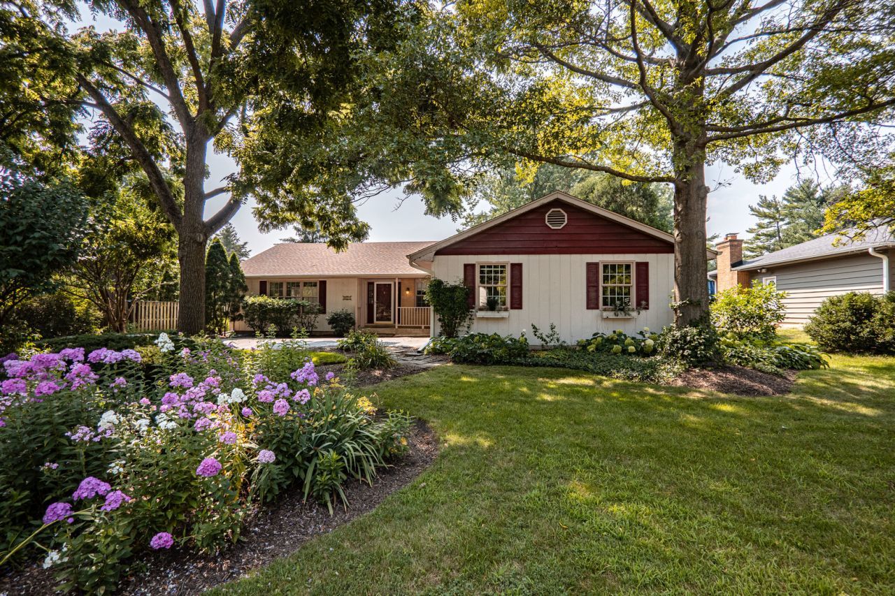 915 S JEFFERSON Street , Batavia, IL 60510