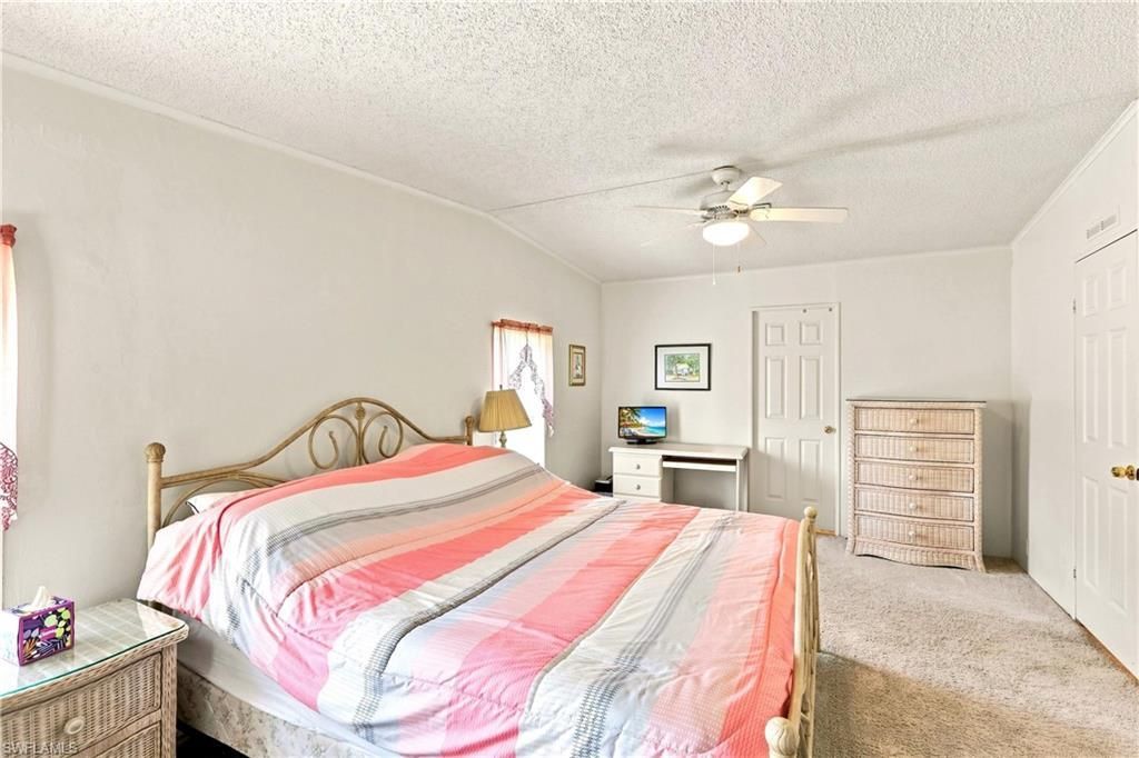 10421 Circle Pine Rd, North Fort Myers, FL 33903 Photo