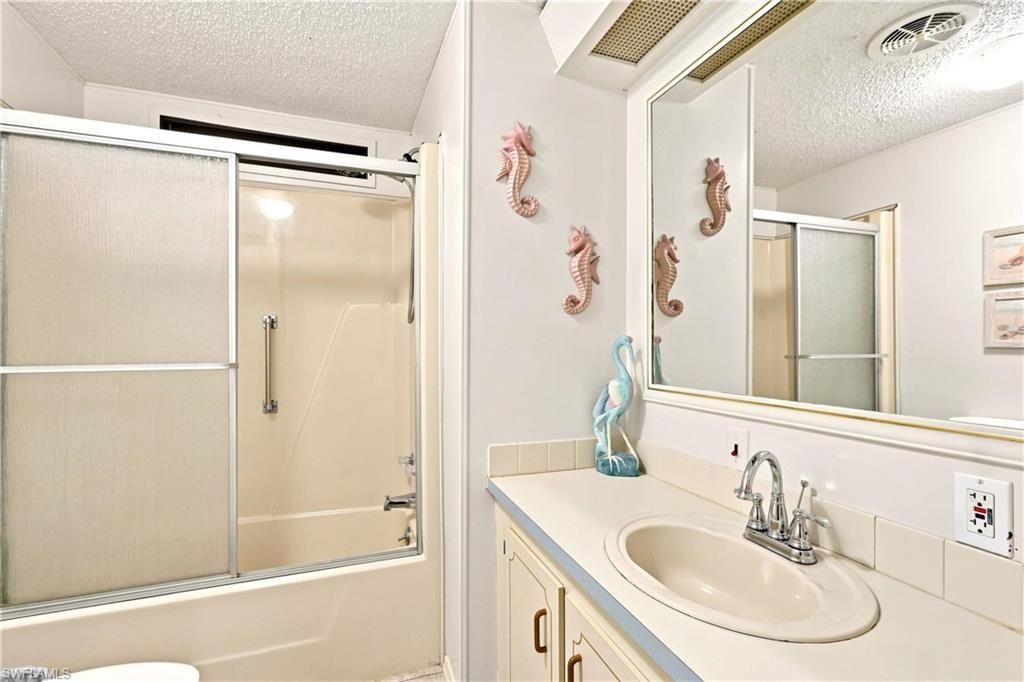 10421 Circle Pine Rd, North Fort Myers, FL 33903 Photo