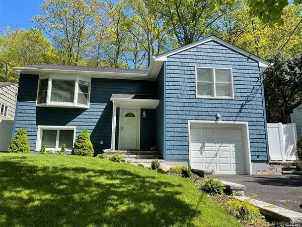 84 Ocean Avenue , Northport, NY 11768