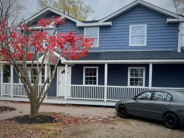 68 Yarnell Street , Brentwood, NY 11717