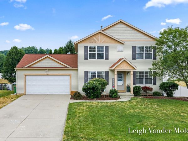 1811 Creed Court SW, Wyoming, MI 49519