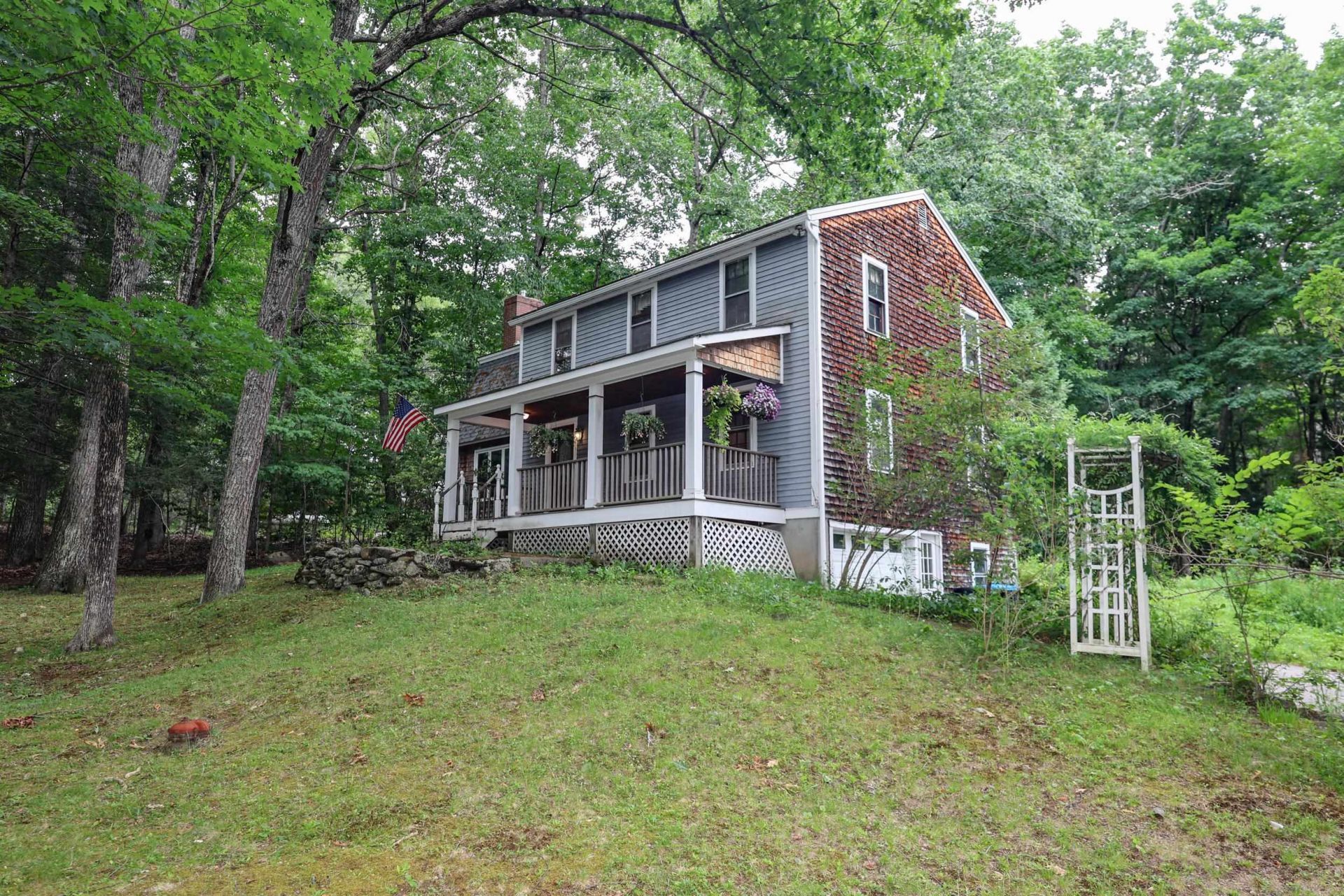 16 Meserve Road, Durham, NH 03824 Main Photo