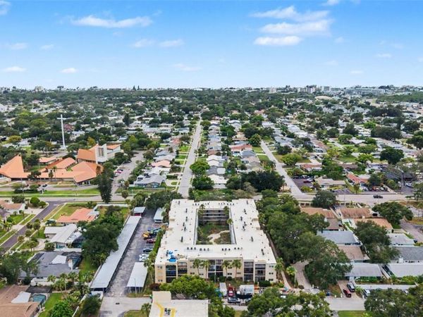 11485 OAKHURST ROAD , Unit 204, LARGO, FL 33774