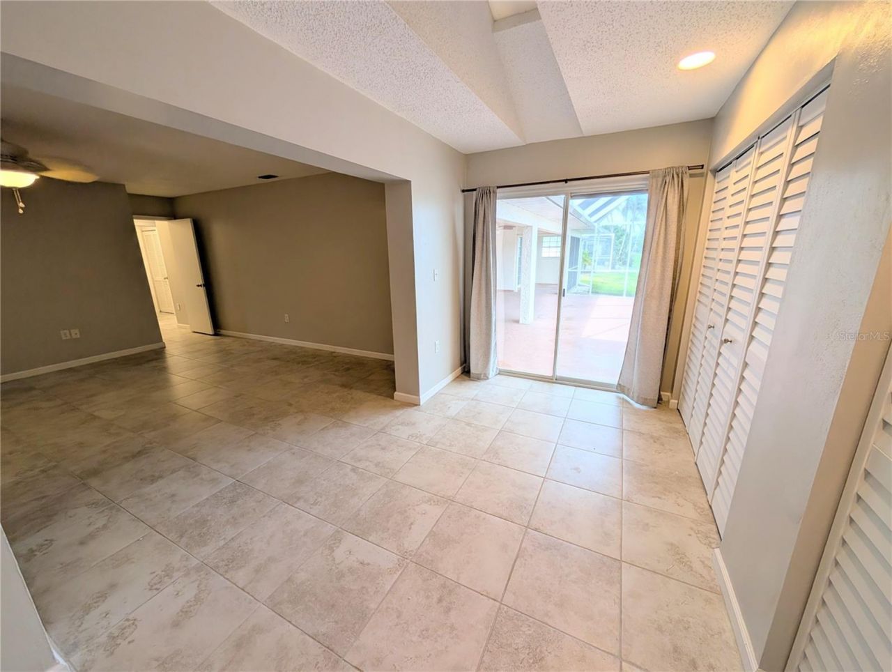8707 51st Avenue W, Bradenton, FL 34210 Photo