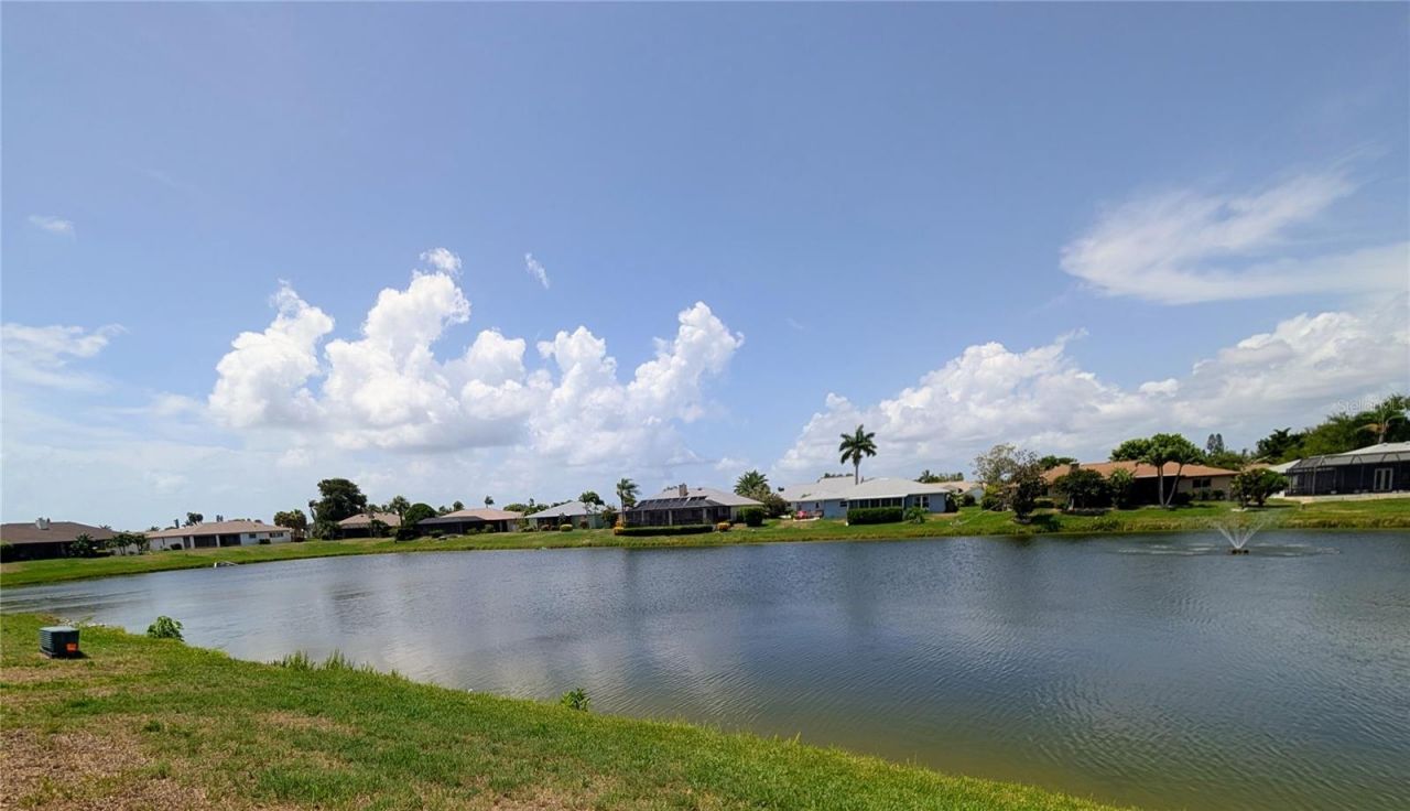 8707 51st Avenue W, Bradenton, FL 34210 Photo