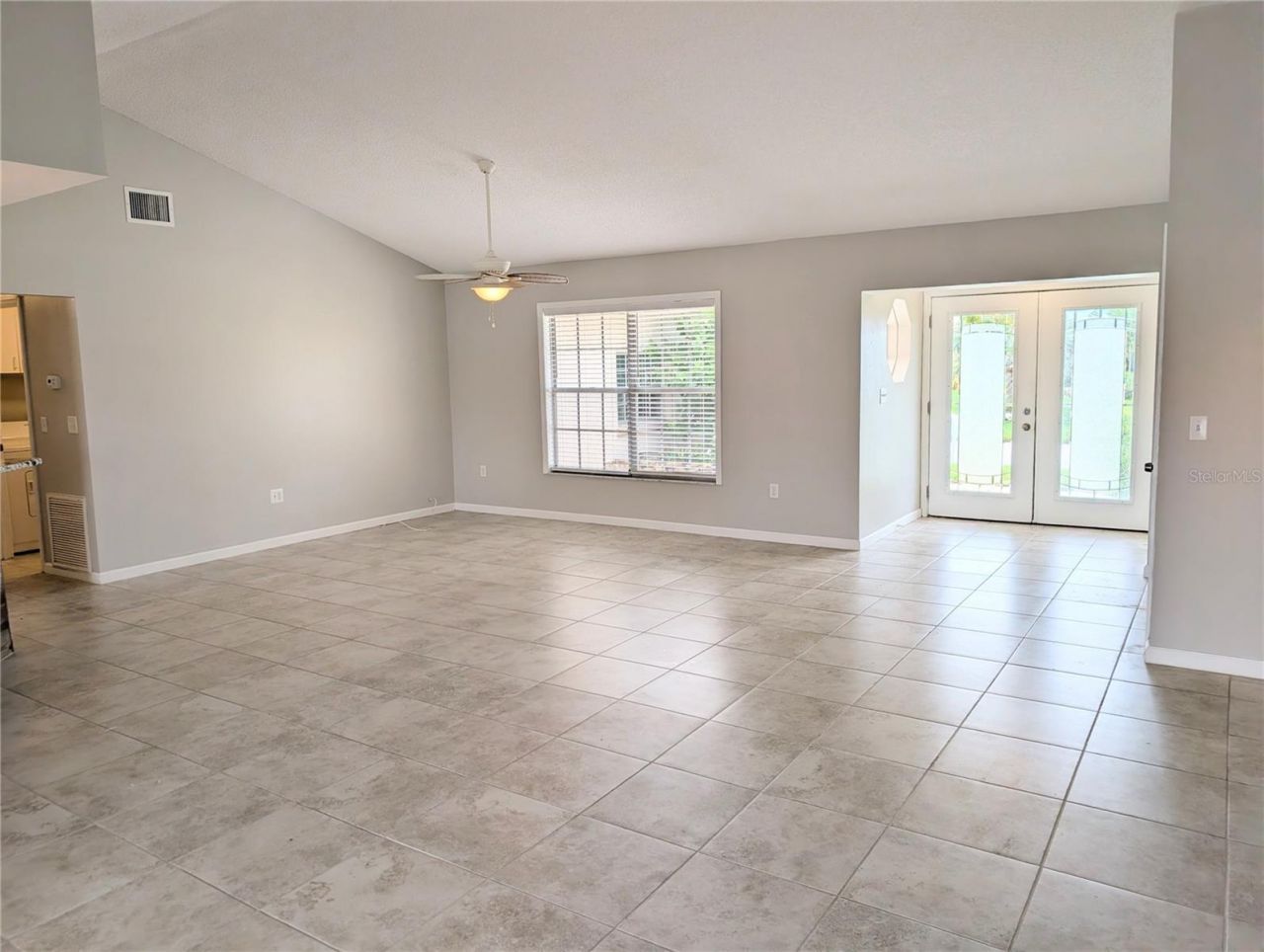 8707 51st Avenue W, Bradenton, FL 34210 Photo