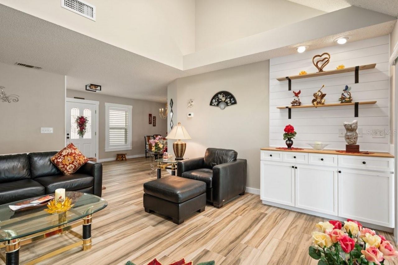 5438 Dominica Circle, Sarasota, FL 34233 Photo
