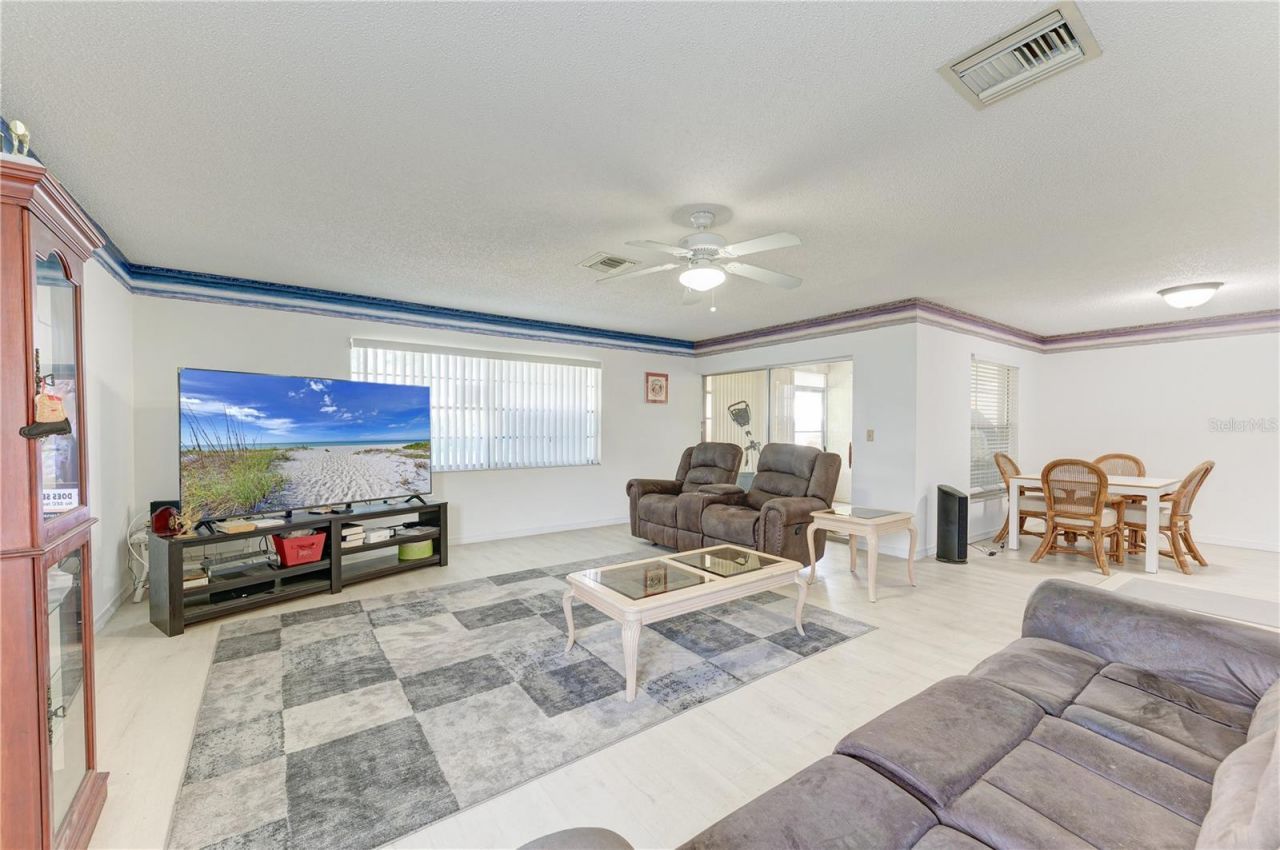 804 67th Street W, Bradenton, FL 34209 Photo