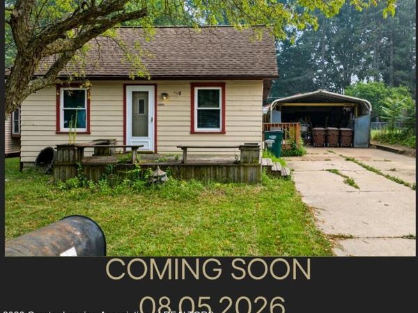 127 W Fairfield Avenue, Lansing, MI 48906