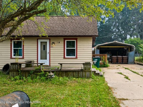 127 W Fairfield Avenue, Lansing, MI 48906