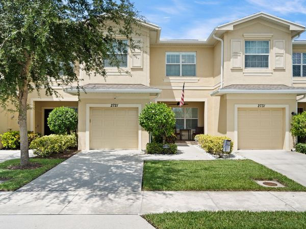 2721 NW Treviso Circle, Port St. Lucie, FL 34986