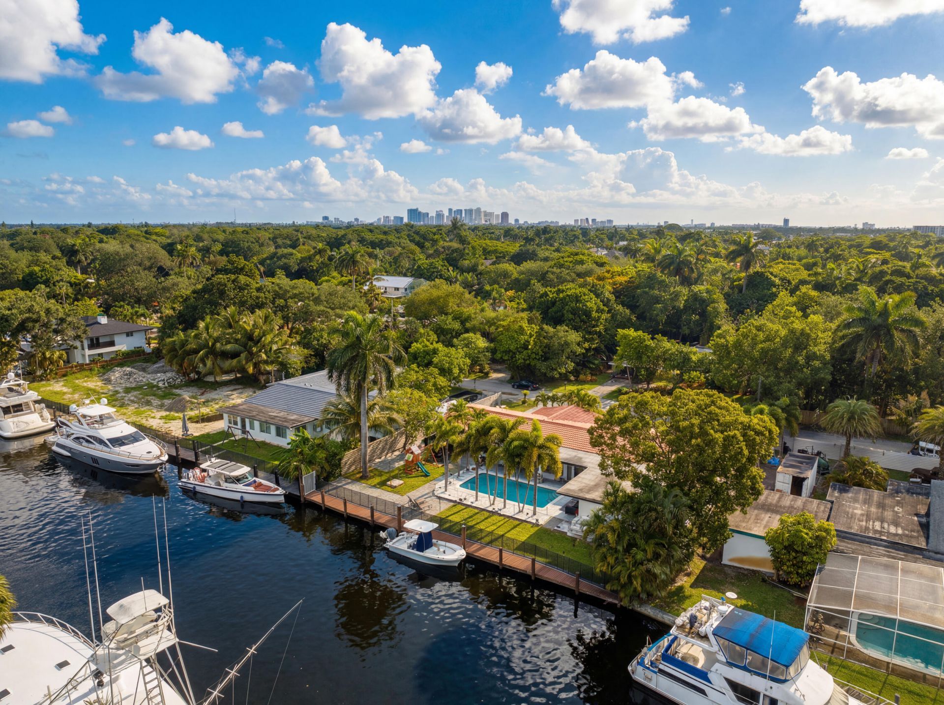 2587 SW 30th Avenue, Fort Lauderdale, FL 33312 Photo