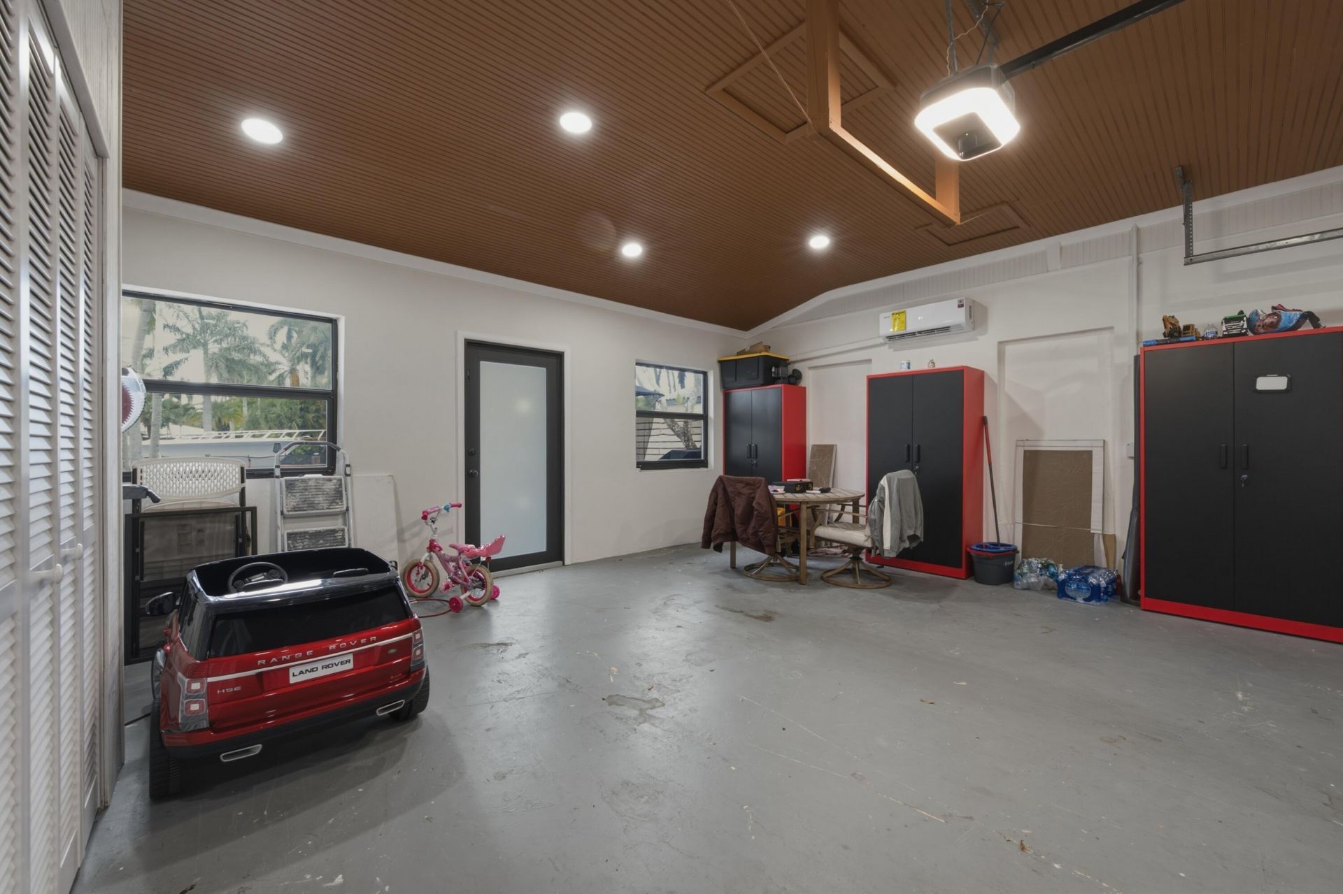 2587 SW 30th Avenue, Fort Lauderdale, FL 33312 Photo