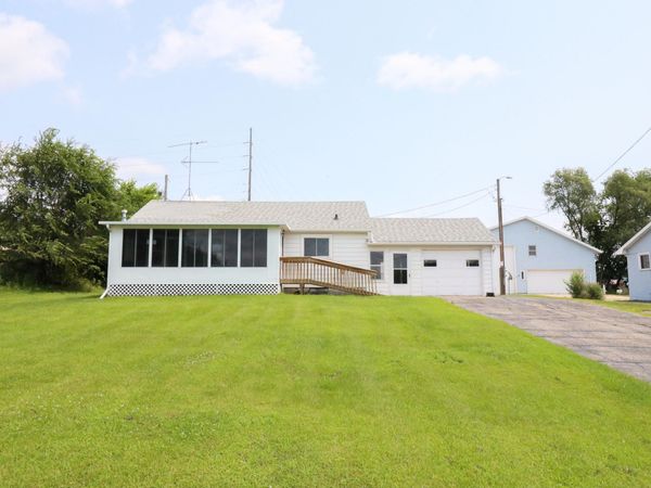 N5274 STATE ROAD 35 -, Onalaska, WI 54650