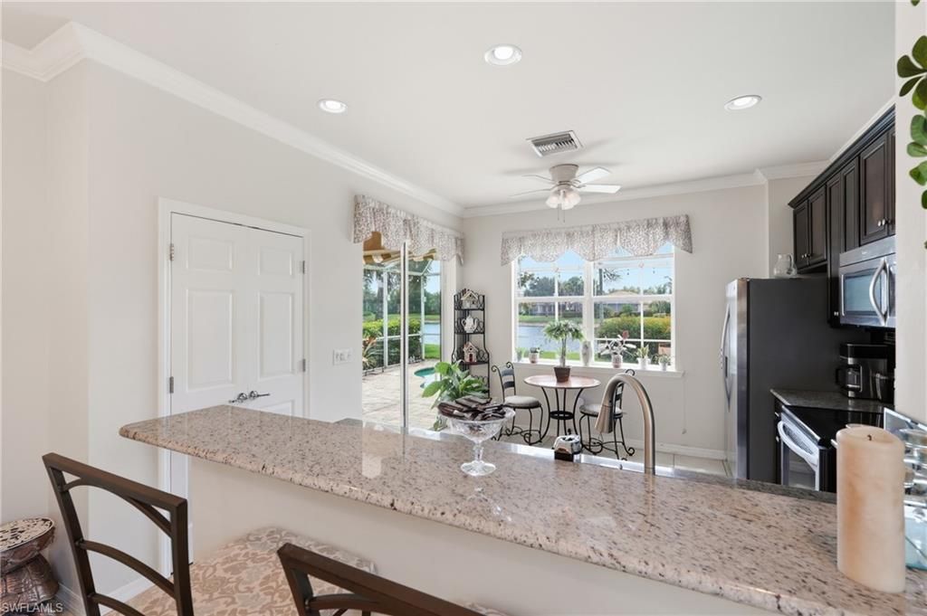 8433 Karina Ct , Naples, FL 34114 Photo