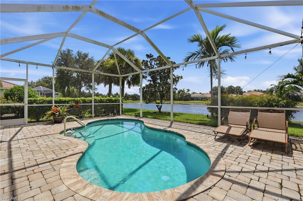 8433 Karina Ct , Naples, FL 34114 Photo