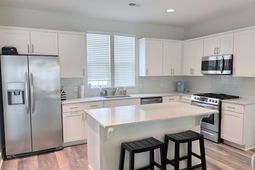 1512 Cuyler Lane photo 4