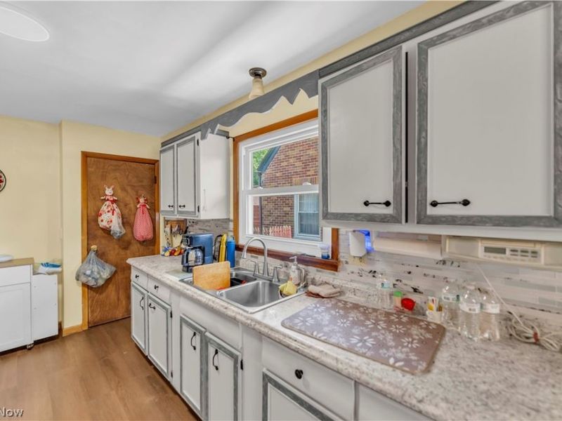 1030 W 29th Street, Lorain, OH 44052 Photo 12