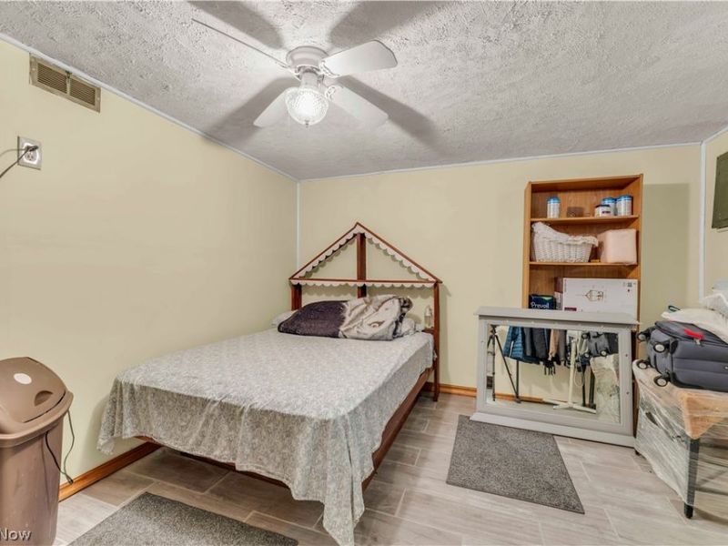 1030 W 29th Street, Lorain, OH 44052 Photo 24