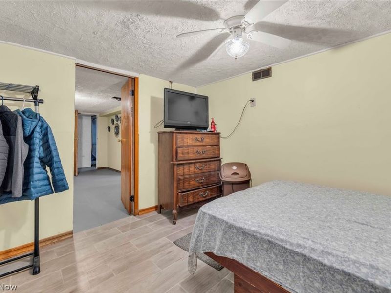 1030 W 29th Street, Lorain, OH 44052 Photo 25