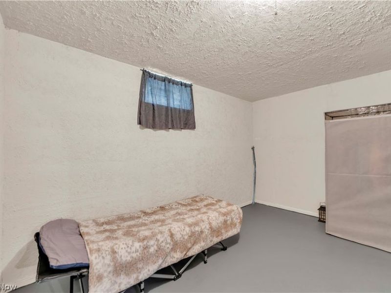 1030 W 29th Street, Lorain, OH 44052 Photo 27