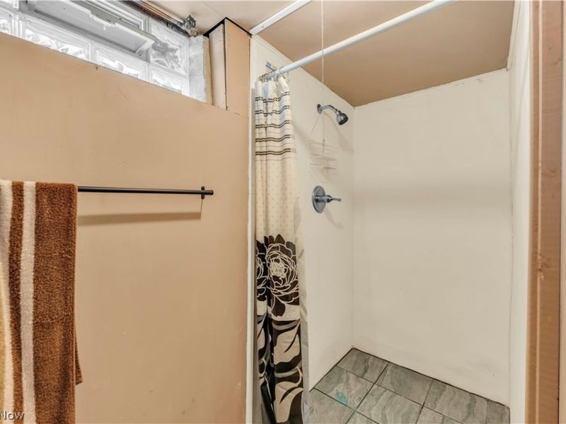 1030 W 29th Street, Lorain, OH 44052 Photo 29
