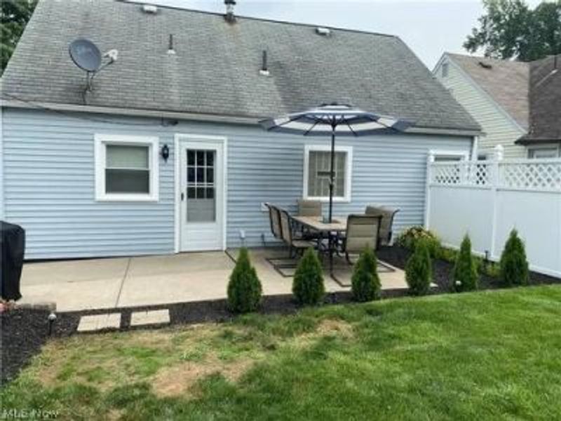 256 S Roanoke Avenue, Austintown, OH 44515 Photo 16